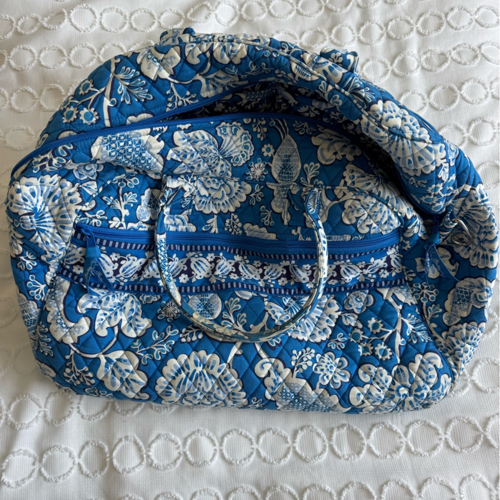 GUC Vera Bradley Weekender Bag